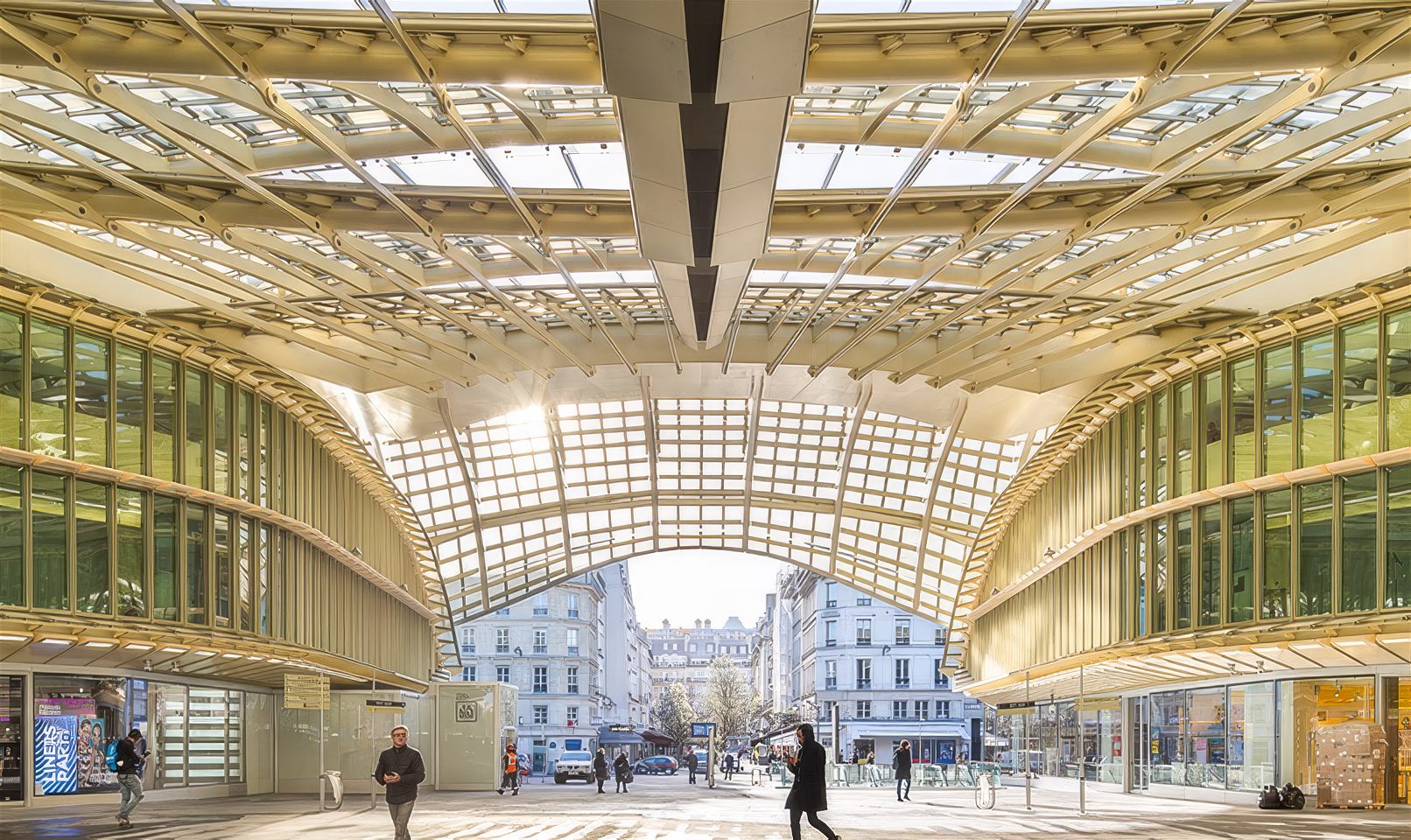 Les-halls-upscale-2x 2016 Livraison de la Canopée des Halles à Paris.